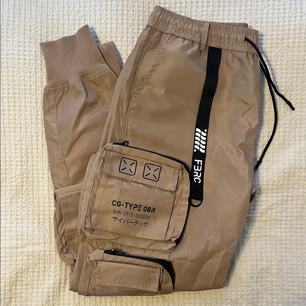 Fabric of the universe, Desert Cargo Pants